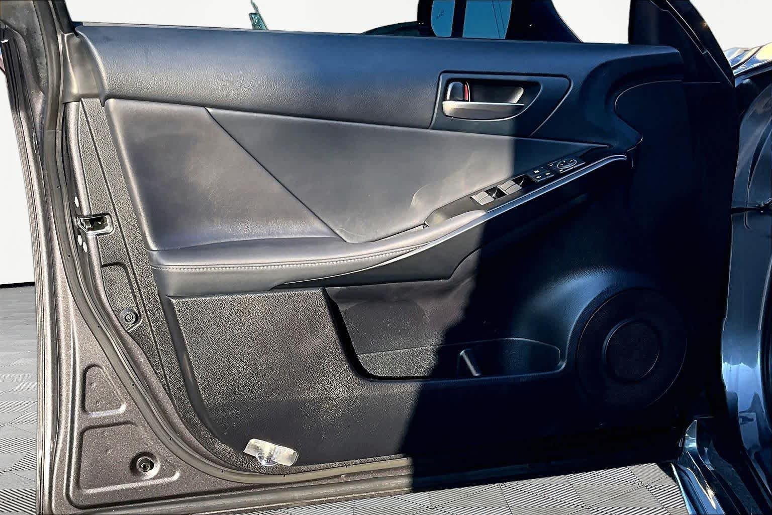 Used 2025 Cloudburst Gray Lexus F SPORT Design image 43
