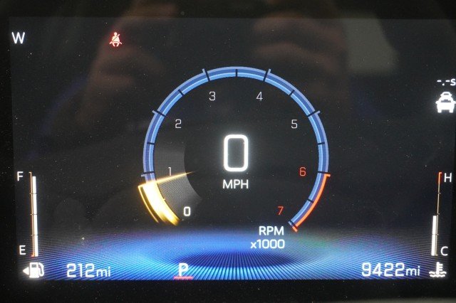 Used 2024 Crimson Metallic Chevrolet ACTIV image 18