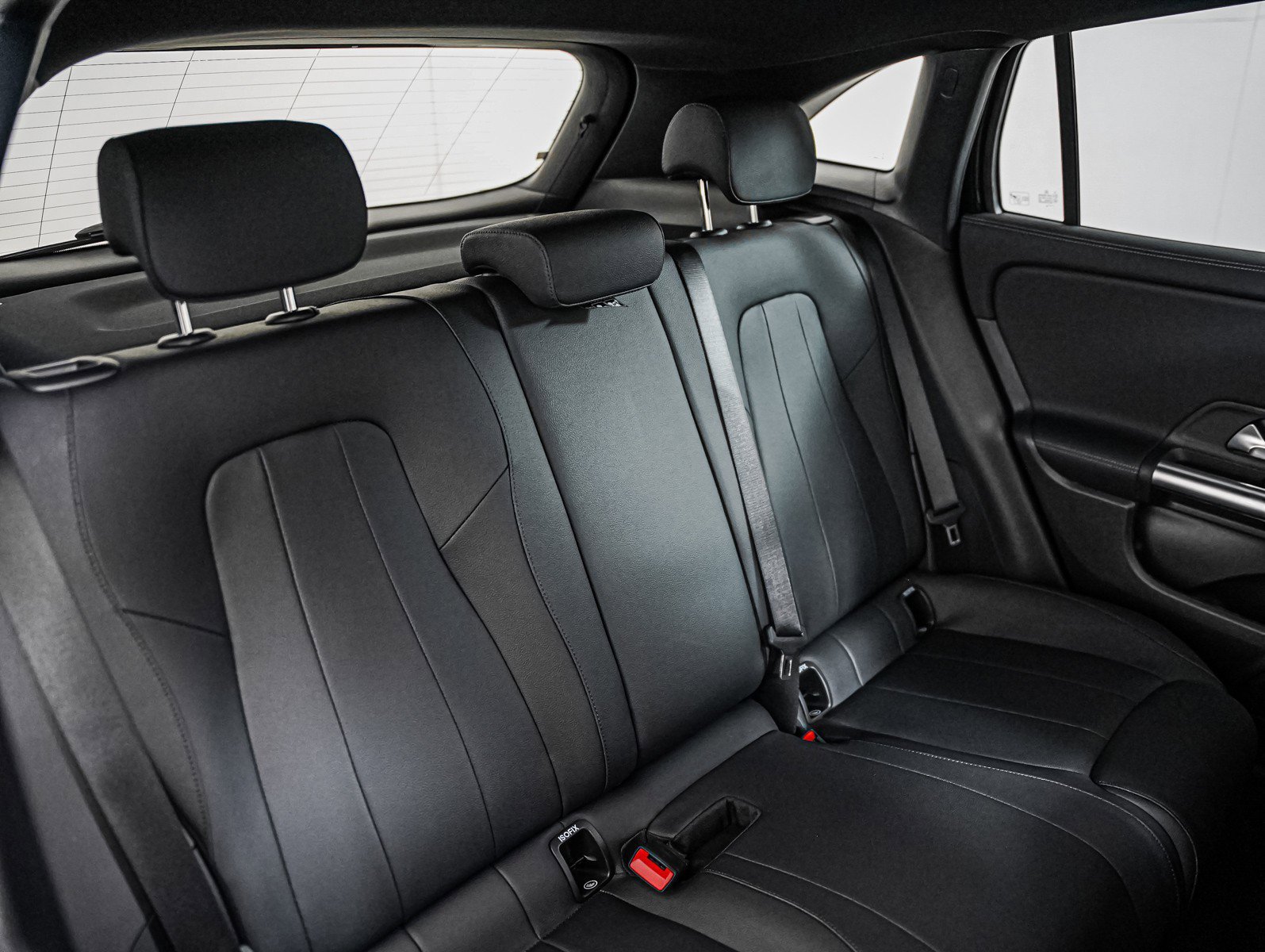 New 2026 Night Black Mercedes-Benz GLA 250 image 12