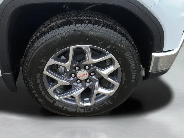 2026 GMC Sierra 1500 SLT - Photo 30