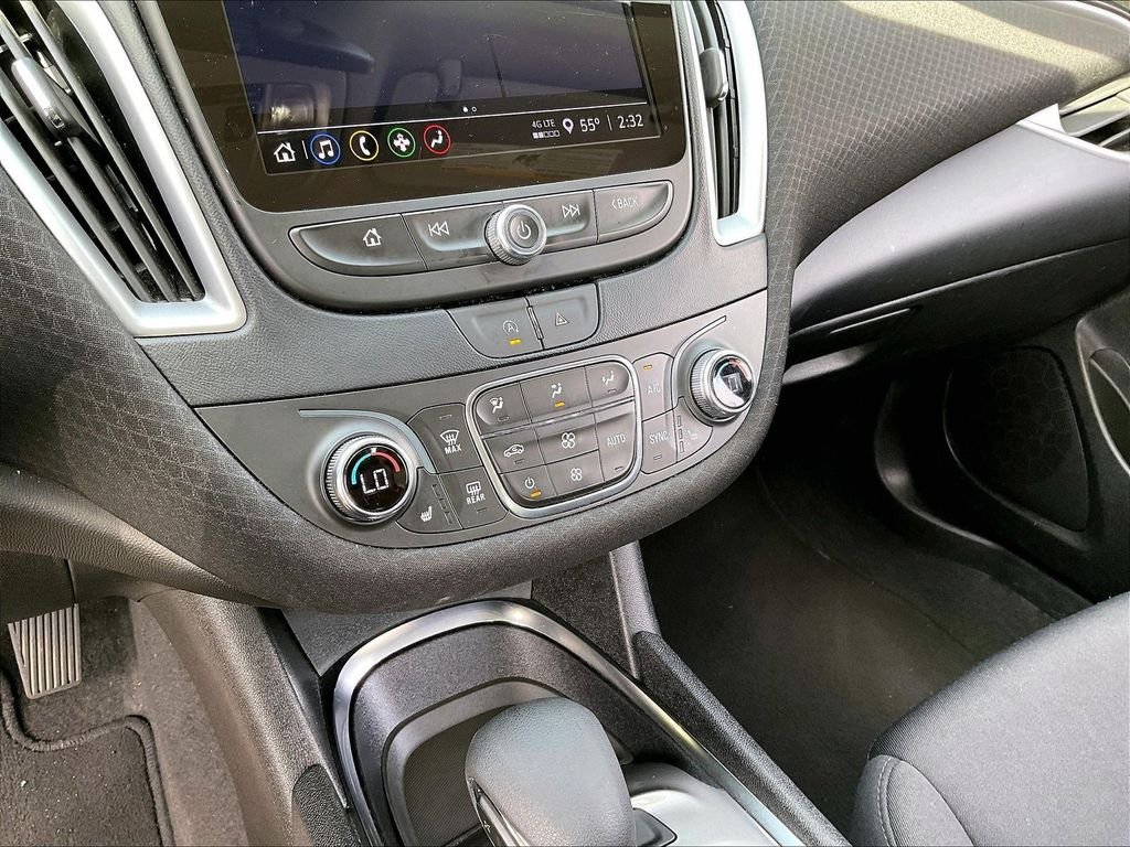 Used 2024 Gray Chevrolet LT image 12