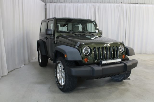 Used 2009 Green Jeep X image 33