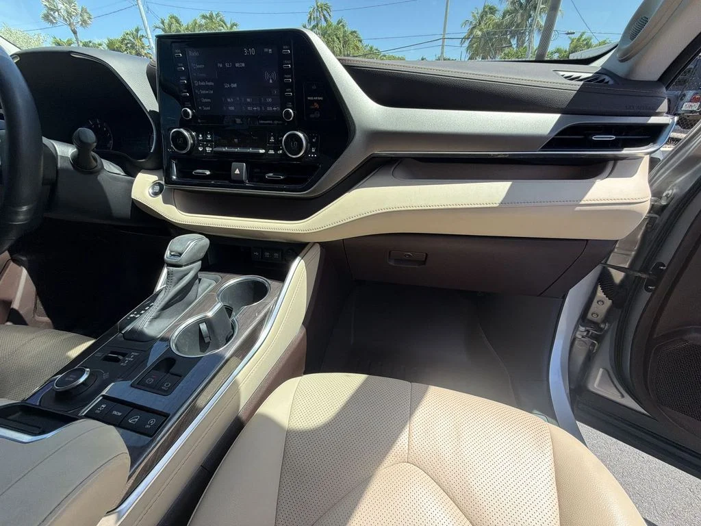 Used 2020 Silver Toyota Limited image 36