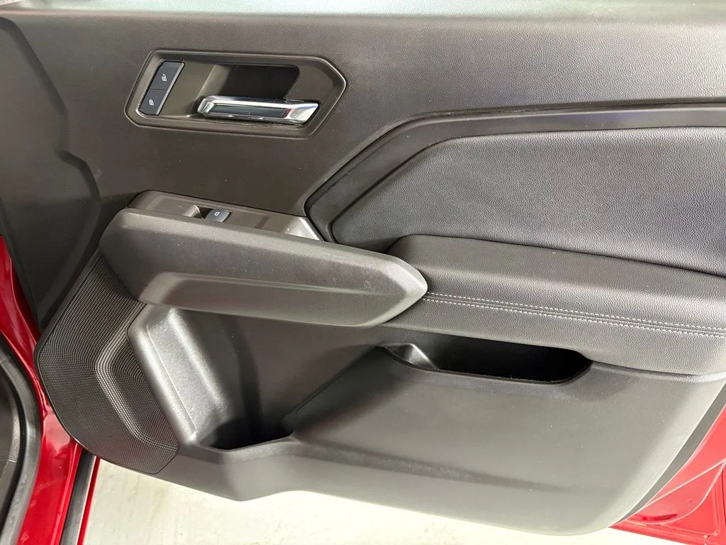 Used 2024 Red Chevrolet LT image 42