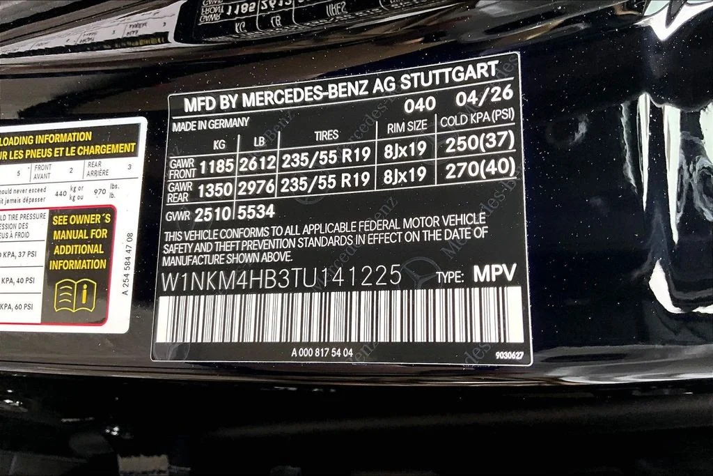 New 2026 Black Mercedes-Benz GLC 300 image 14