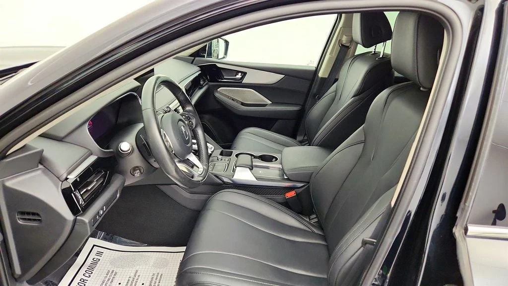 Used 2024 Majestic Black Pearl Acura SH-AWD image 18