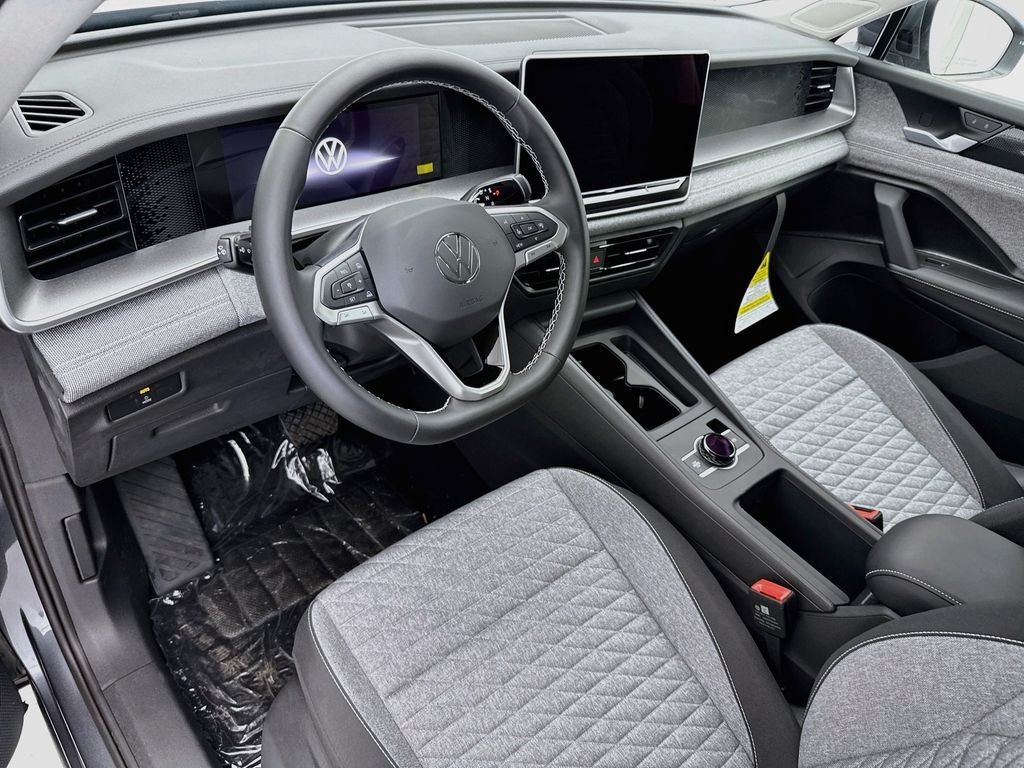 New 2026 Platinum Gray Metallic Volkswagen S image 9