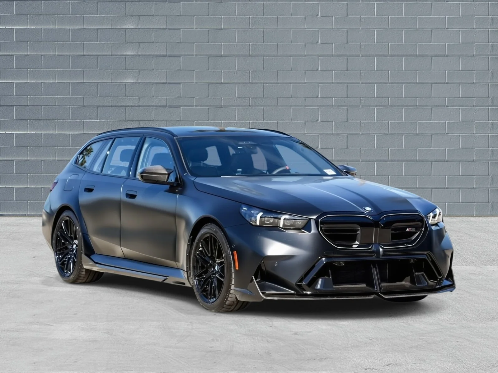 2026 BMW M5 M5 Touring's photo
