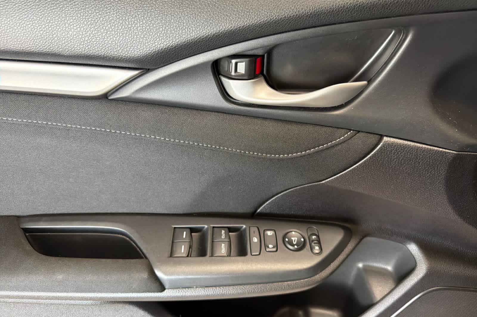 Used 2019 Polished Metal Metallic Honda EX image 12