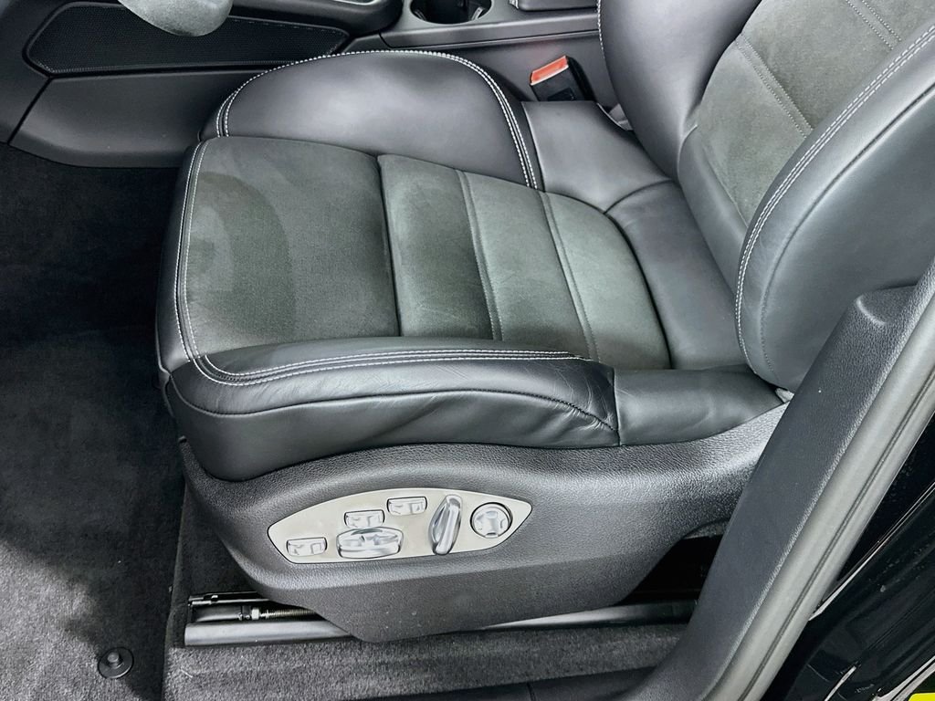 Pre-Owned 2026 Porsche Macan GTS, photo 20