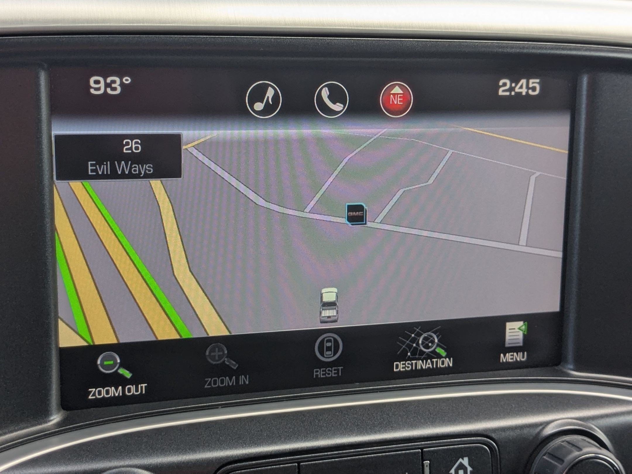 Used 2014 Stealth Gray Metallic GMC SLE image 22