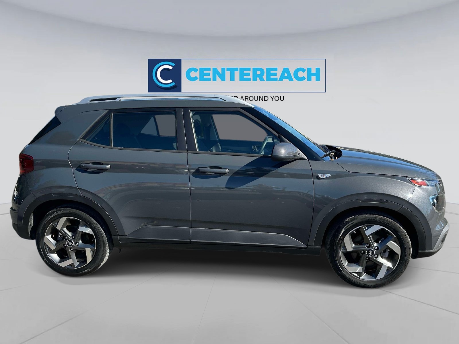Certified Used 2023 Gray Hyundai SEL image 5