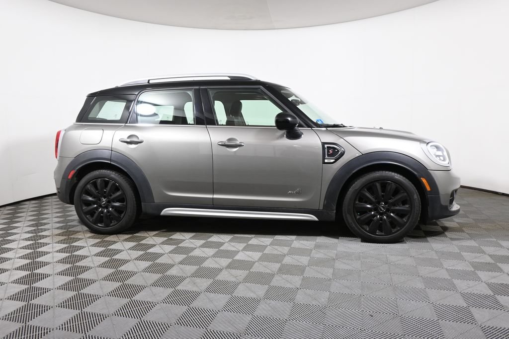 Used 2019 Silver MINI  image 8