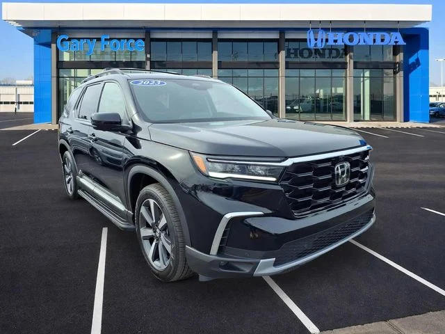 2023 Honda Pilot Elite AWD's photo