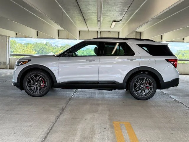 New 2026 Space White Metallic Ford ST image 3