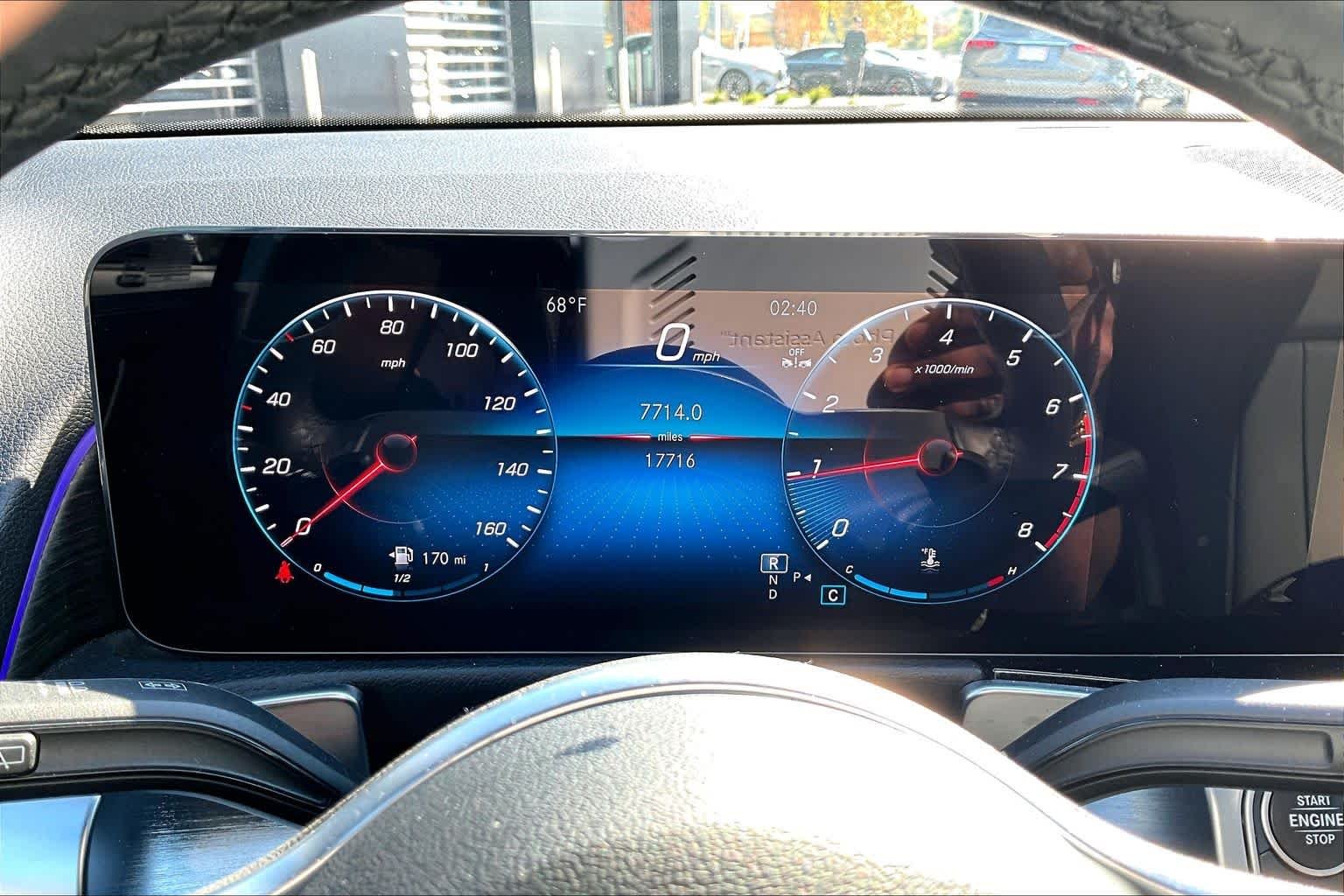 Certified Used 2023 Polar White Mercedes-Benz GLB 250 image 25