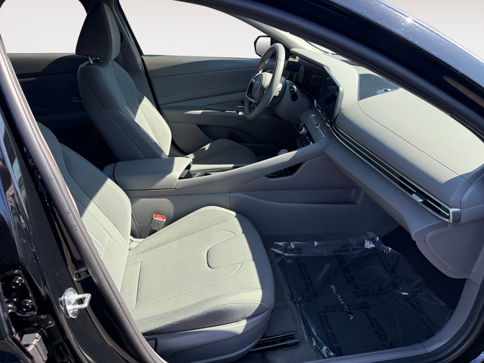 Used 2023 Onyx Black Hyundai SEL image 19