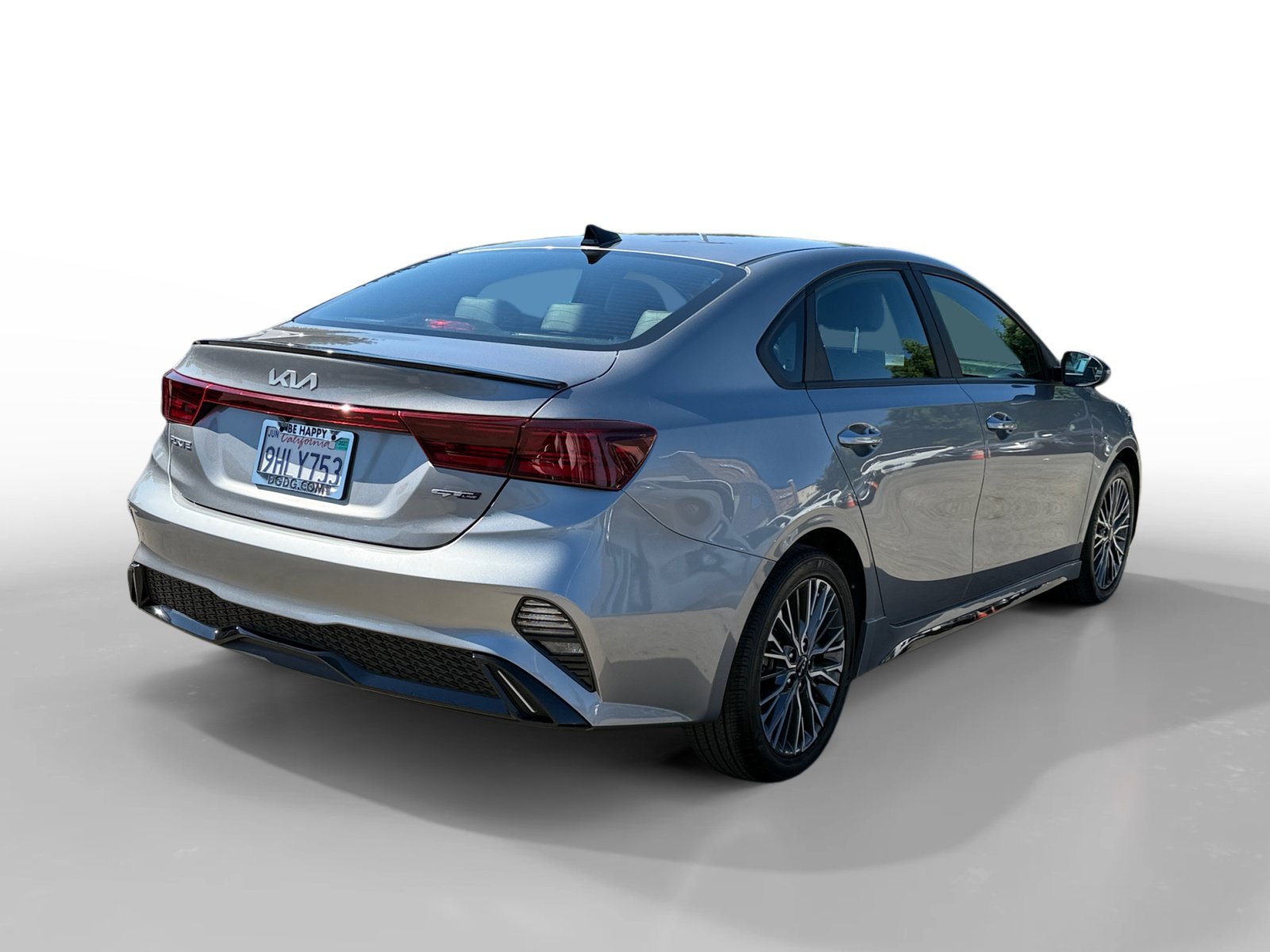 Used 2023 Steel Gray Kia GT-Line image 5
