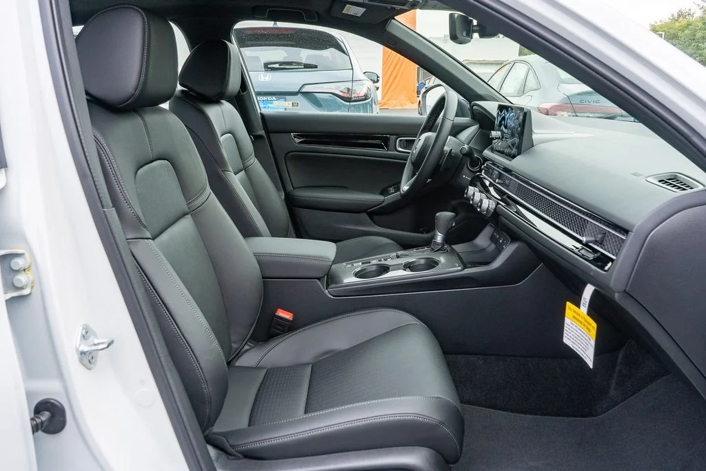 New 2026 Platinum White Pearl Honda Sport Touring image 14