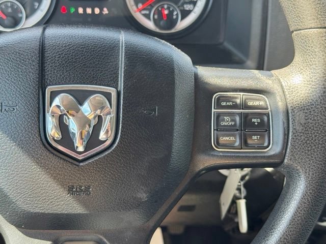 2019 RAM Ram 1500 Classic Express - Photo 32