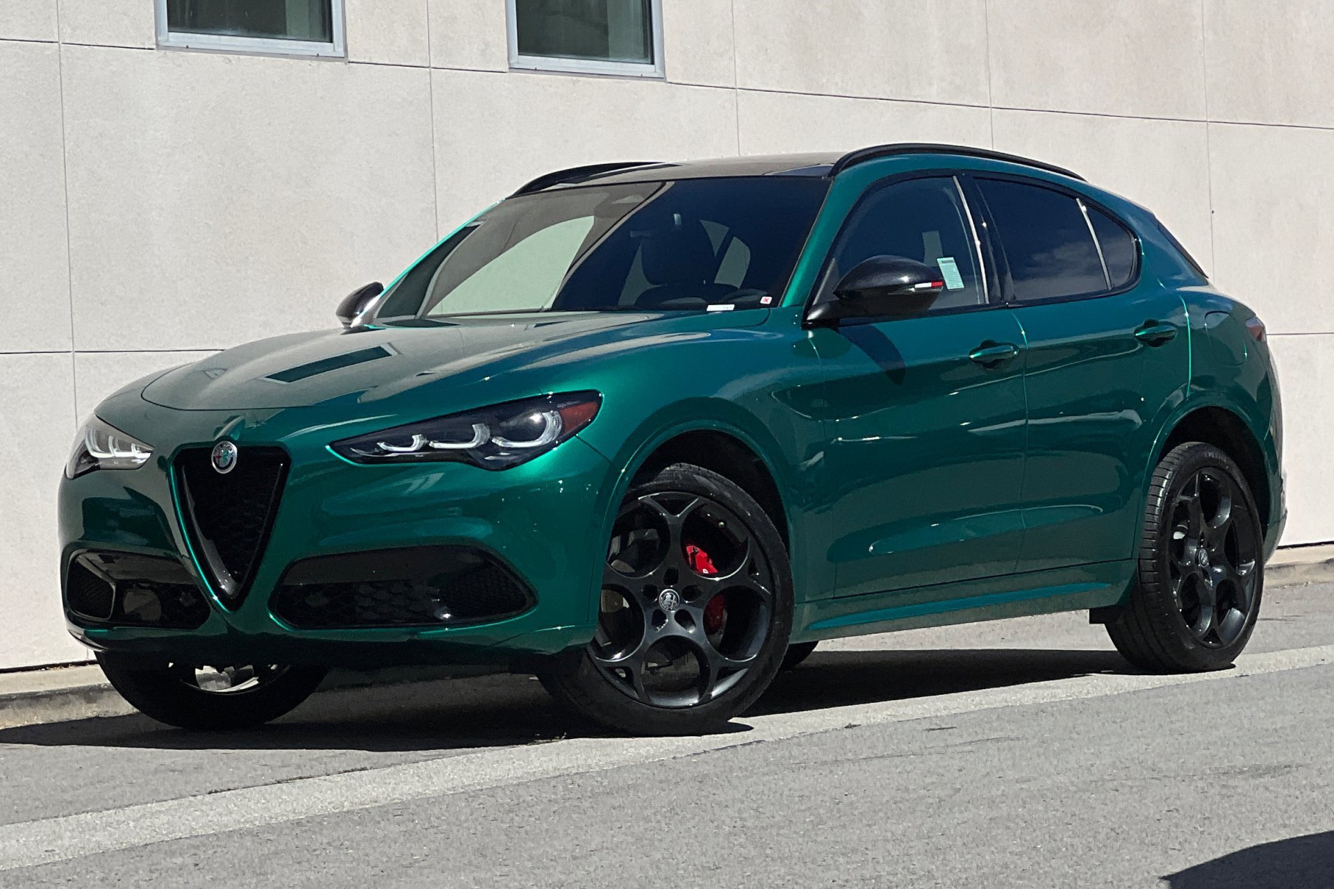 2025 Alfa Romeo Stelvio
