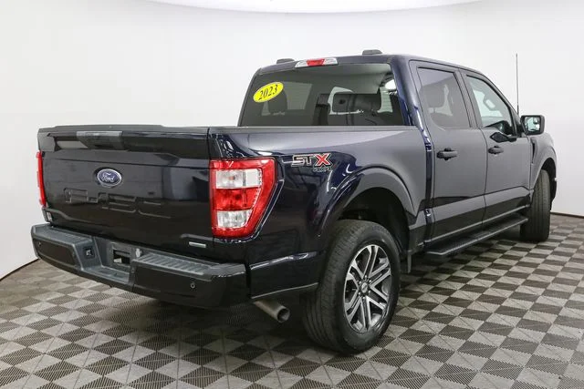 Used 2023 Blue Ford XL image 13