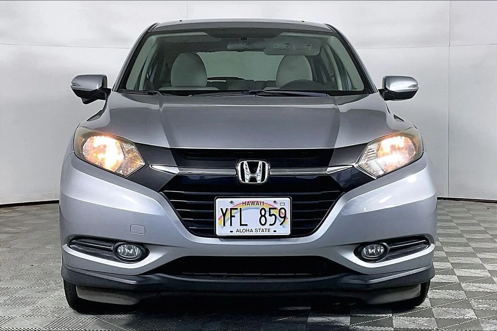 Used 2018  Honda EX image 2