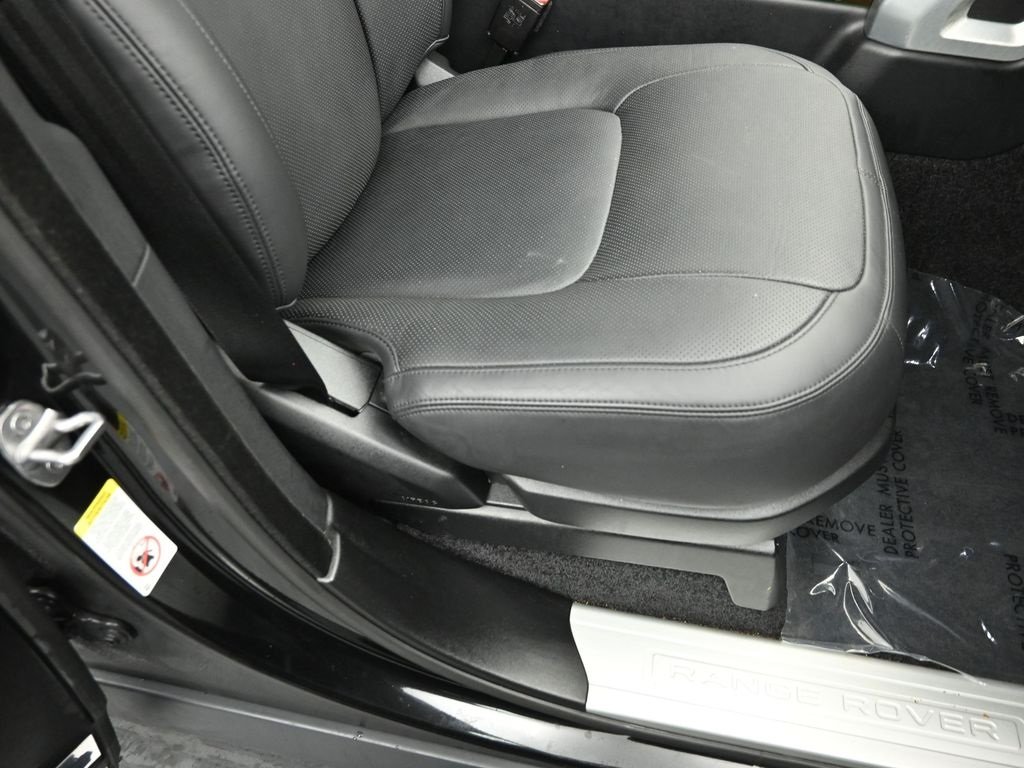 2022 LAND ROVER RANGE ROVER - Image 32