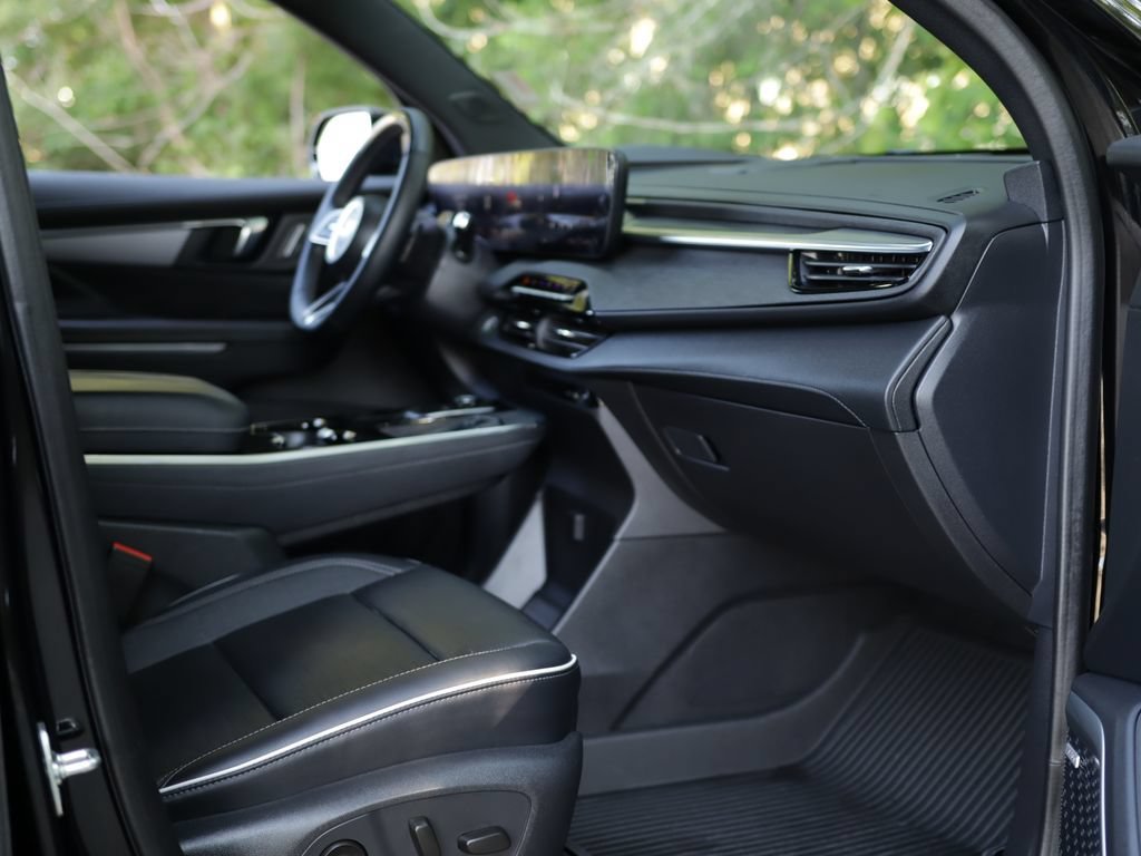 Used 2025 Ebony Twilight Metallic Buick Sport Touring image 36
