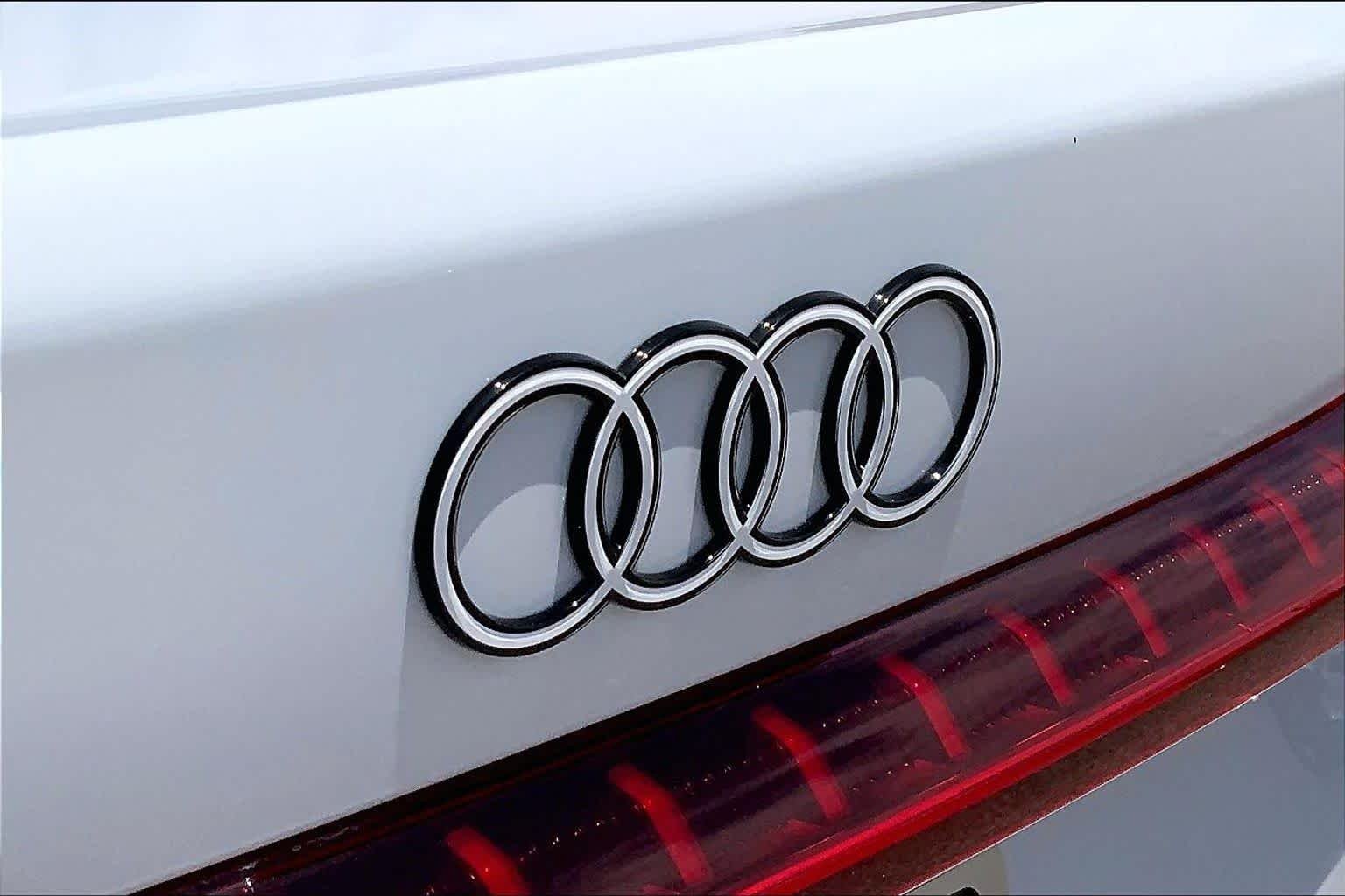 Used 2025 Glacier White Metallic Audi Premium image 10