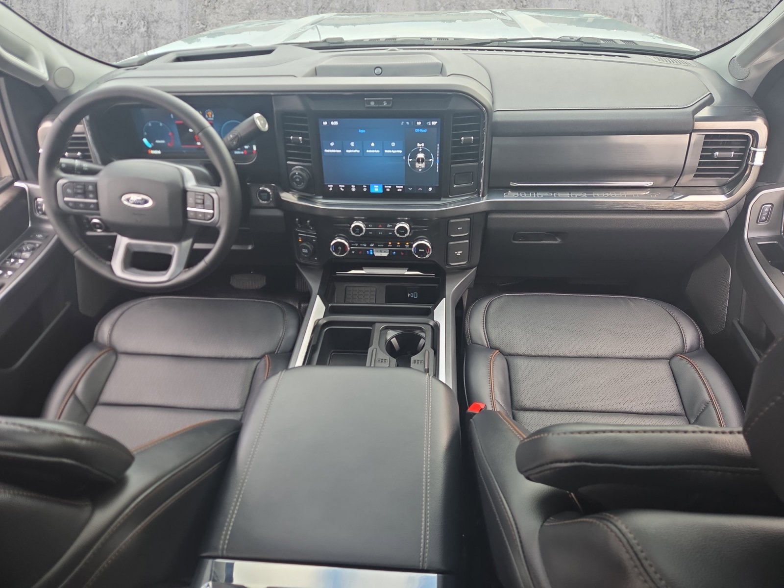 2025 Ford F-450 Super Duty Lariat - Photo 11