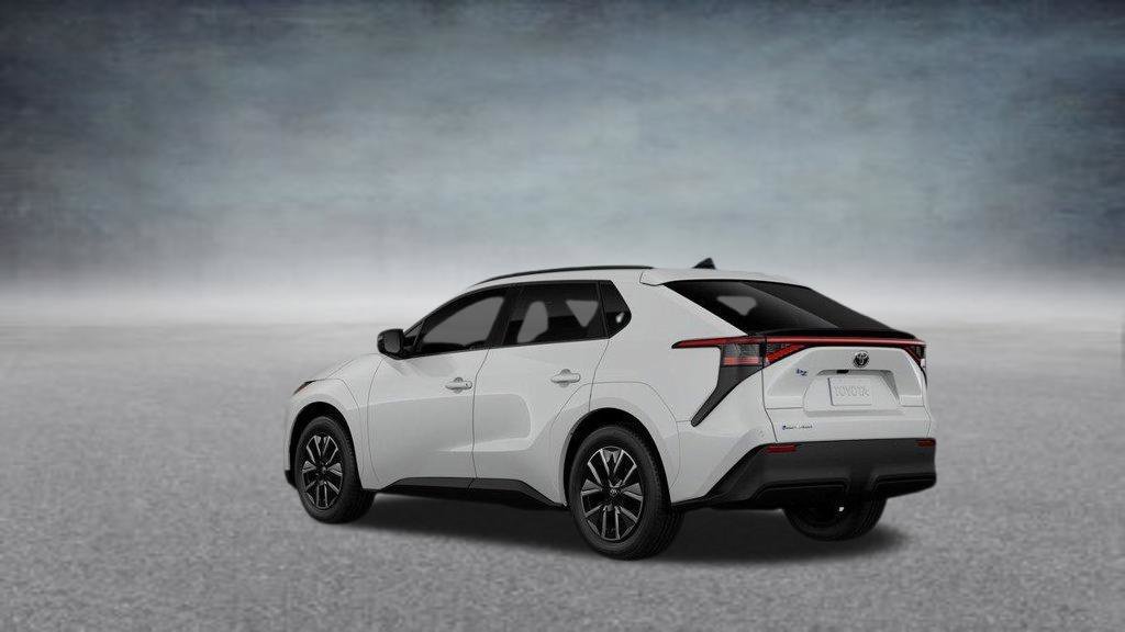 New 2026 Wind Chill Pearl <sup>1</sup> Toyota  XLE image 24