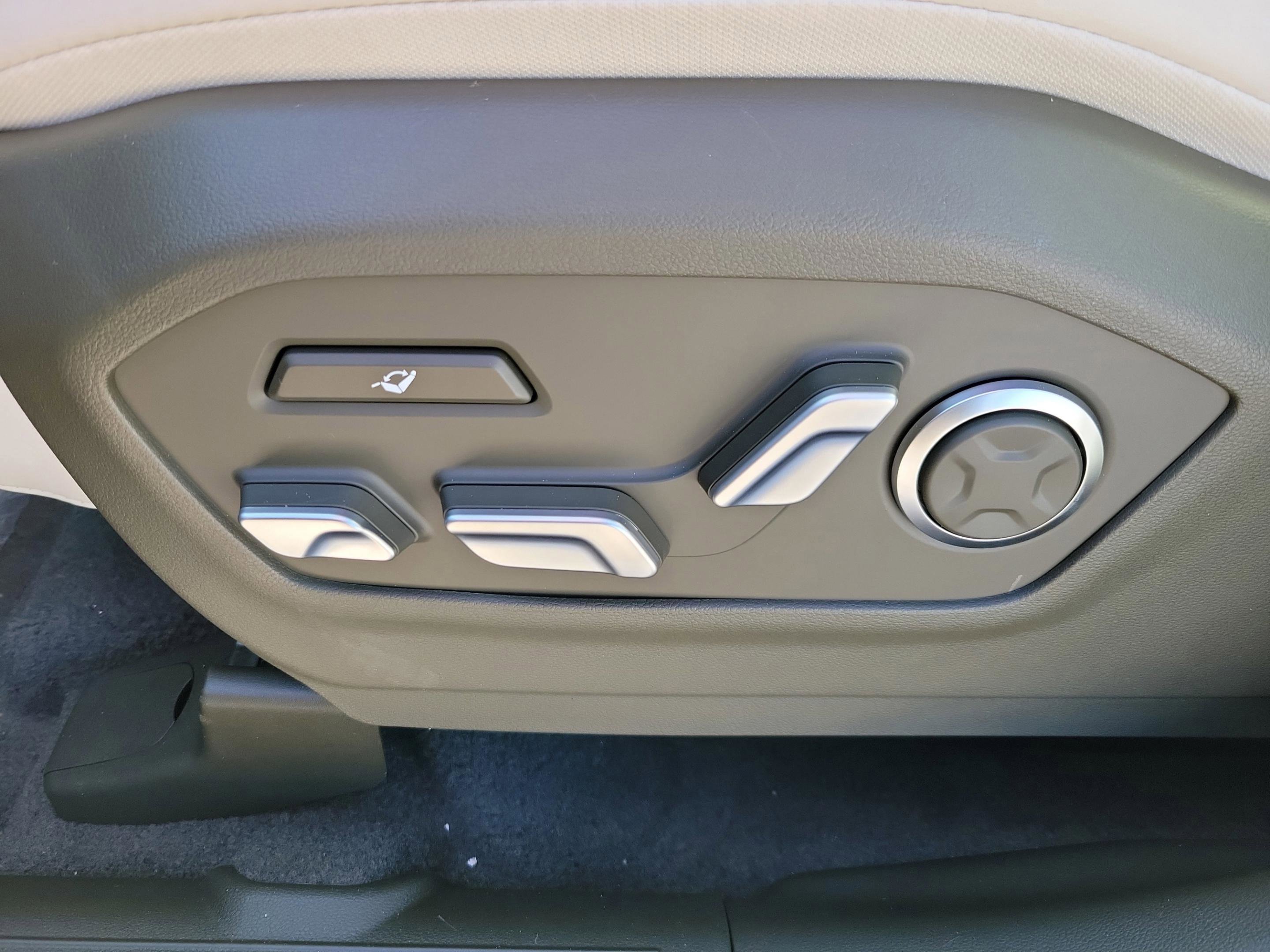 2025 Hyundai Santa Fe Calligraphy - Photo 15