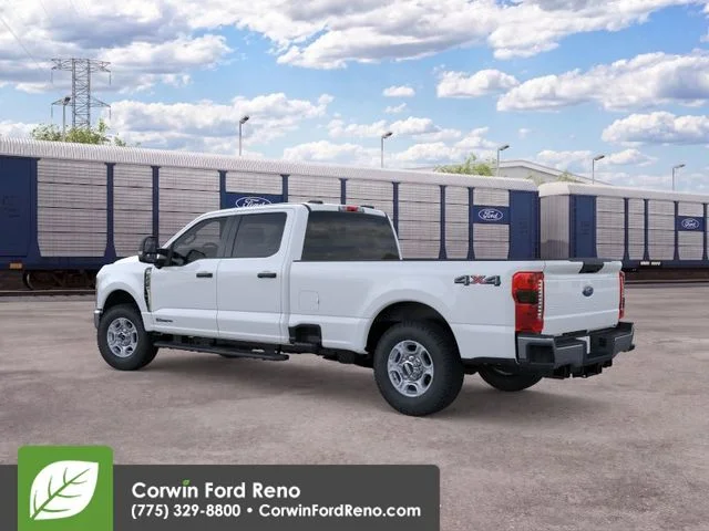 New 2026 Oxford White Ford XLT image 4