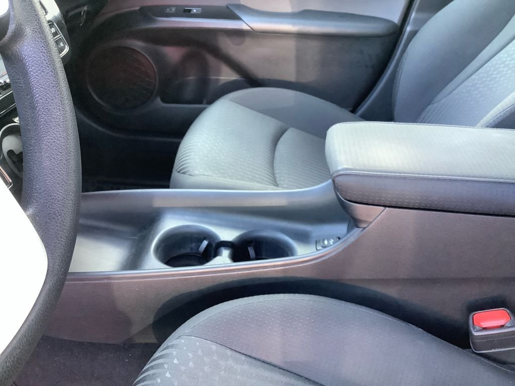 Used 2018 Silver Toyota Two Eco image 23
