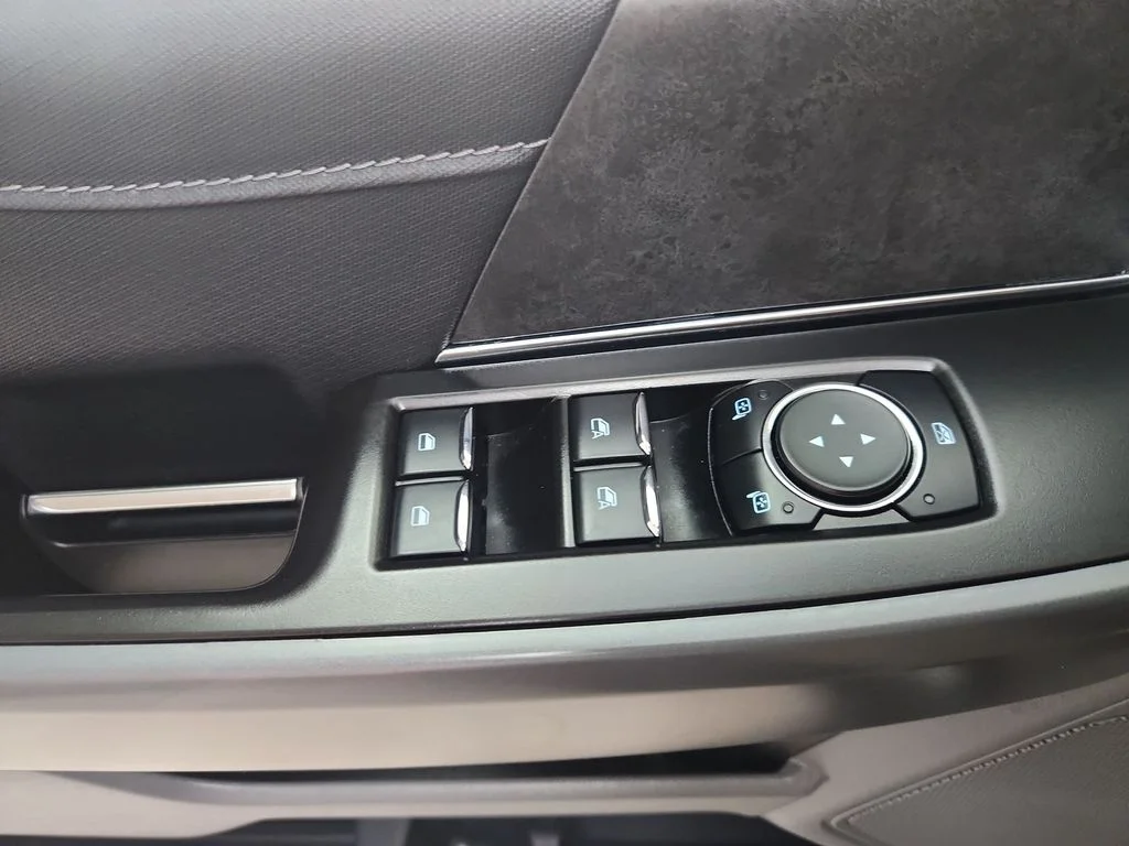 Used 2024 Black Ford XLT image 16