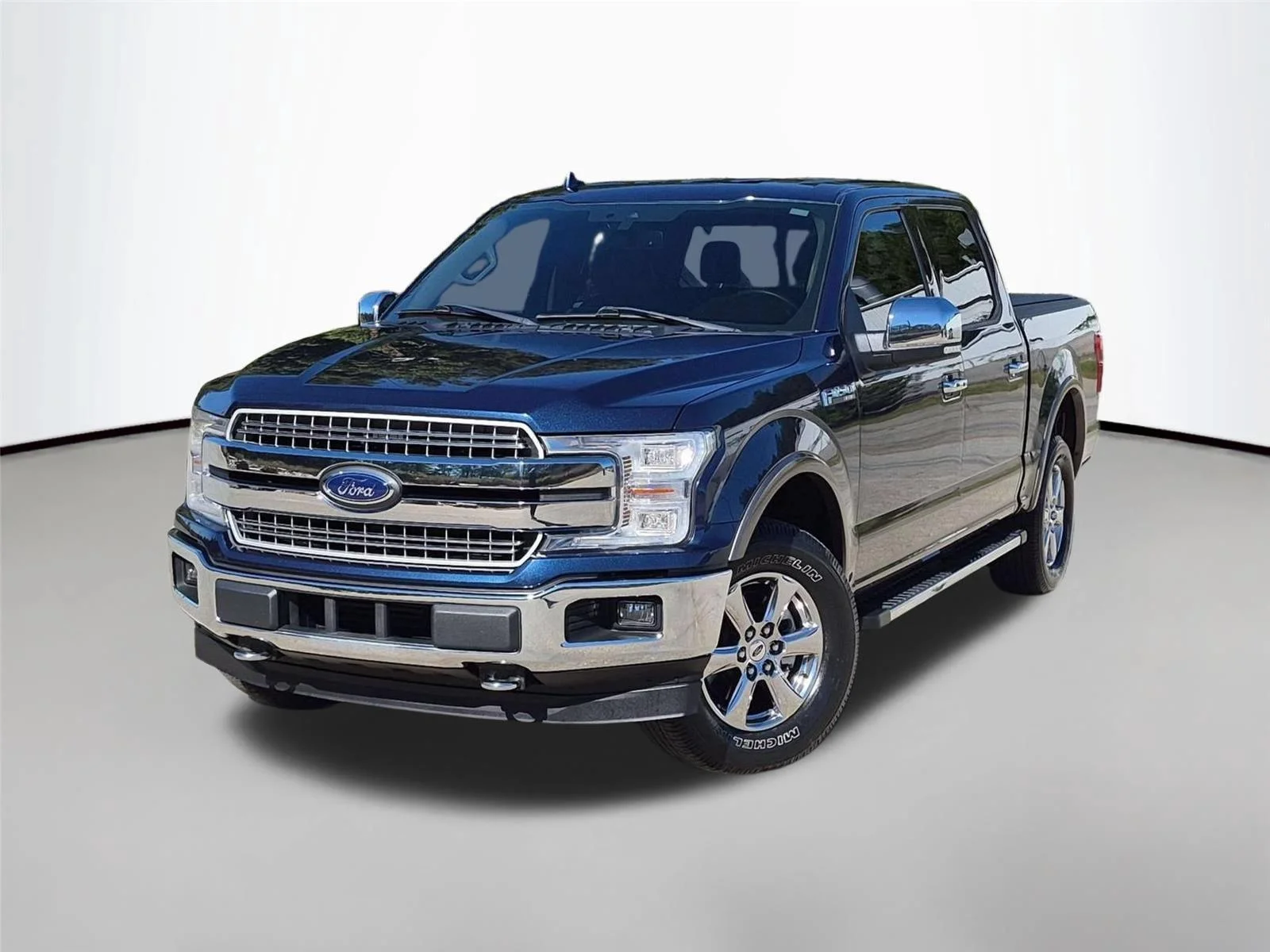 Used 2018 Blue Jeans Metallic Ford LARIAT image 1