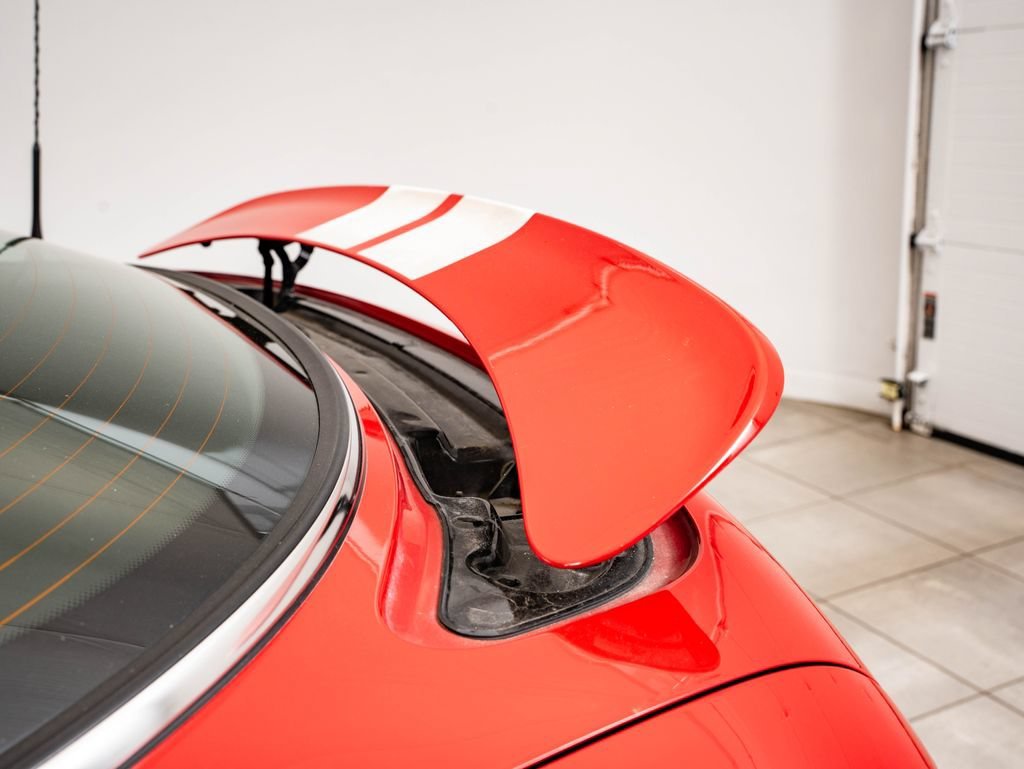 Used 2012 Chili Red MINI  image 19