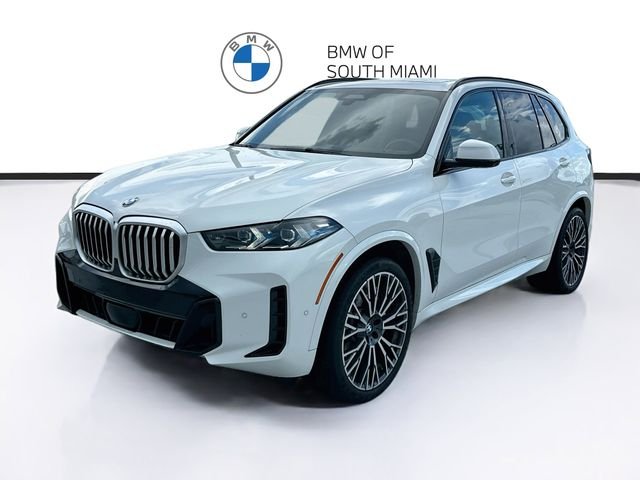 Used 2024 White BMW sDrive40i image 3