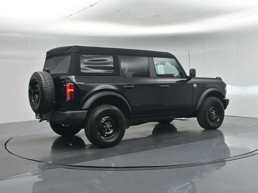New 2026 Shadow Black Ford Big Bend image 25