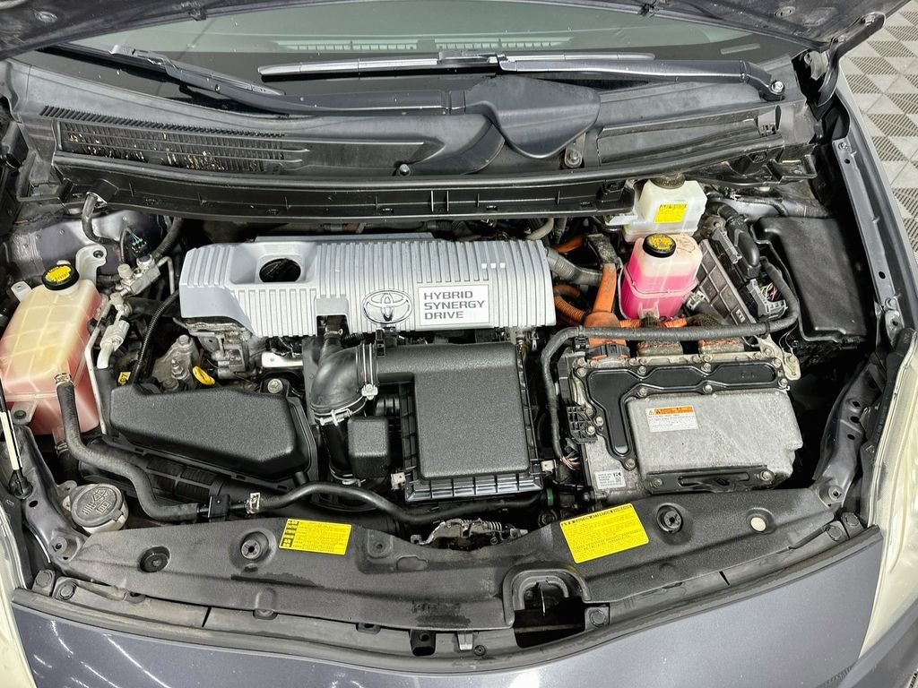 Used 2012 Winter Gray Metallic Toyota Two image 27