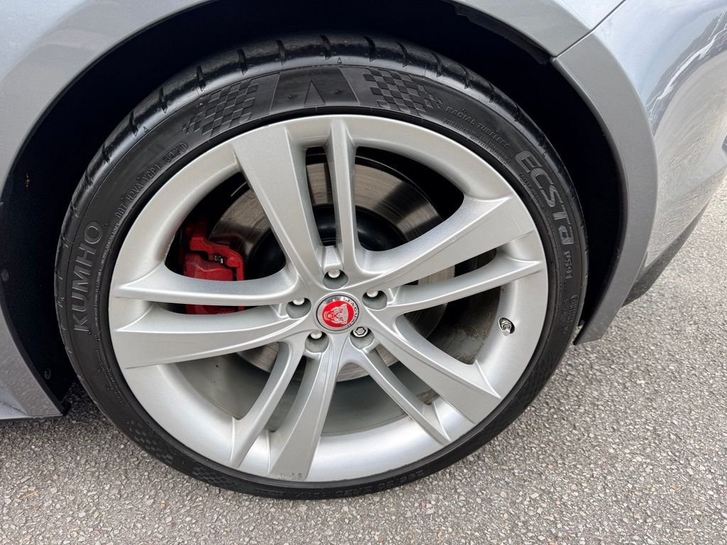 Used 2015 Gray Jaguar V8 S image 29