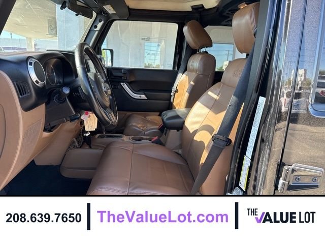 Used 2011 Black Jeep Unlimited Sahara image 20