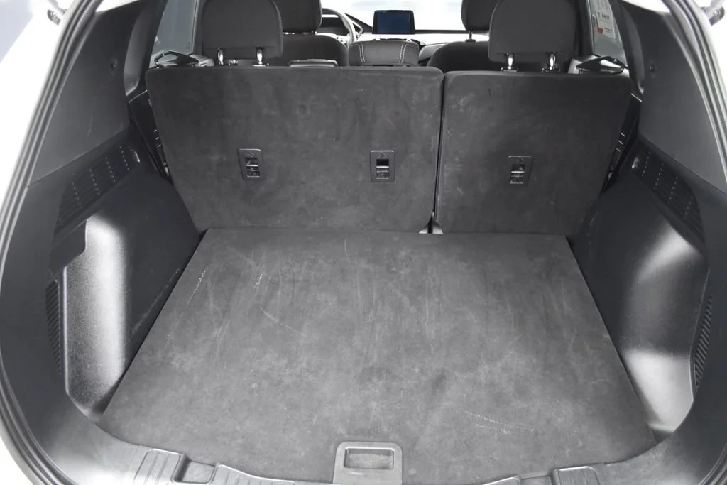 Certified Used 2025 Oxford White Ford Active image 23