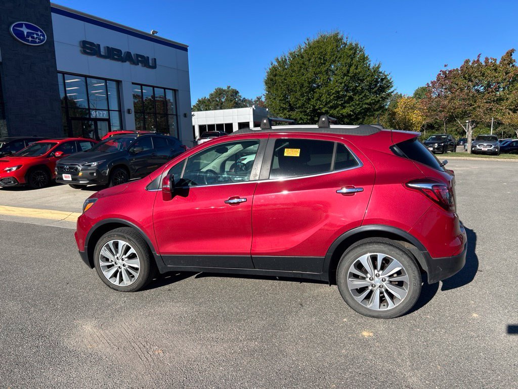 Used 2018 Red Buick Preferred image 6