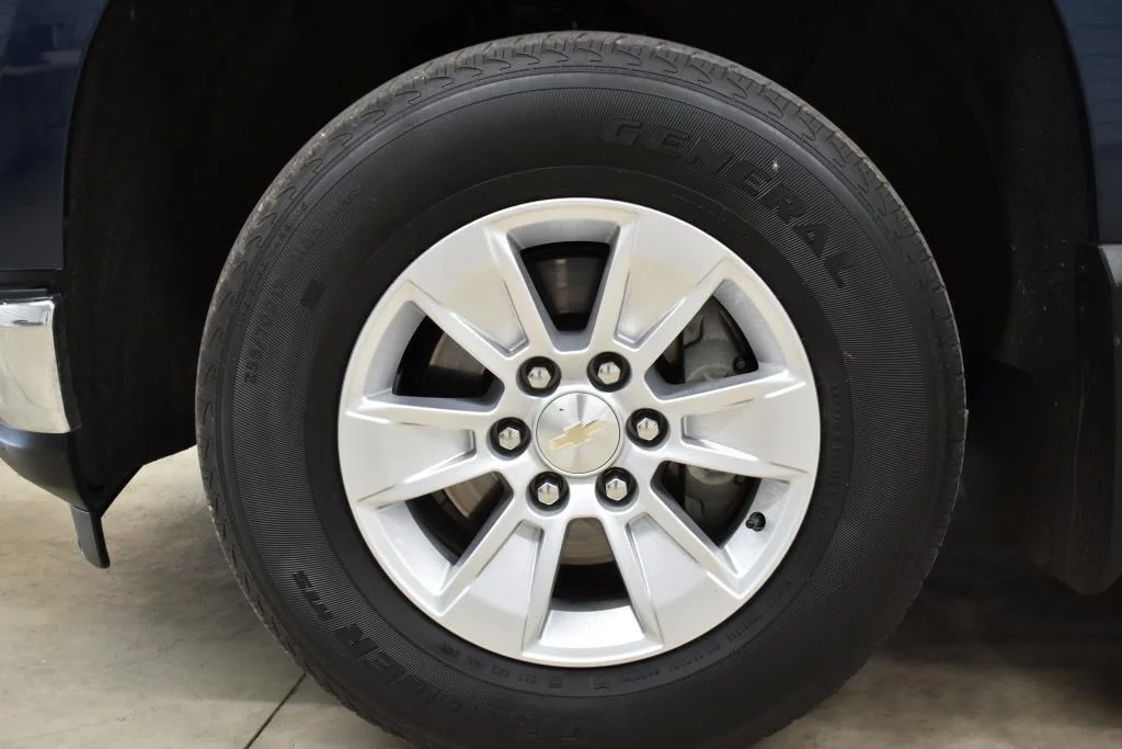 Certified Used 2020 Northsky Blue Metallic Chevrolet LT image 21