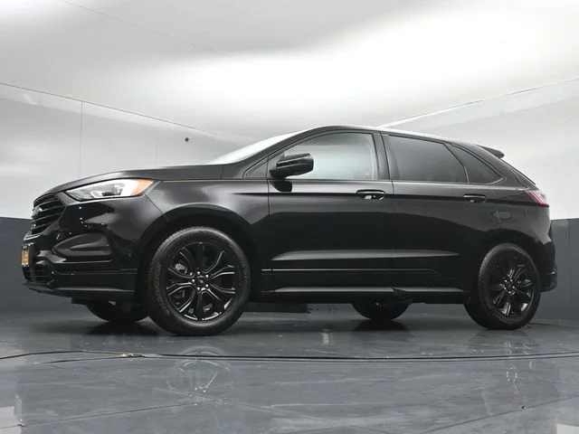 2024 Ford Edge SE - Photo 39