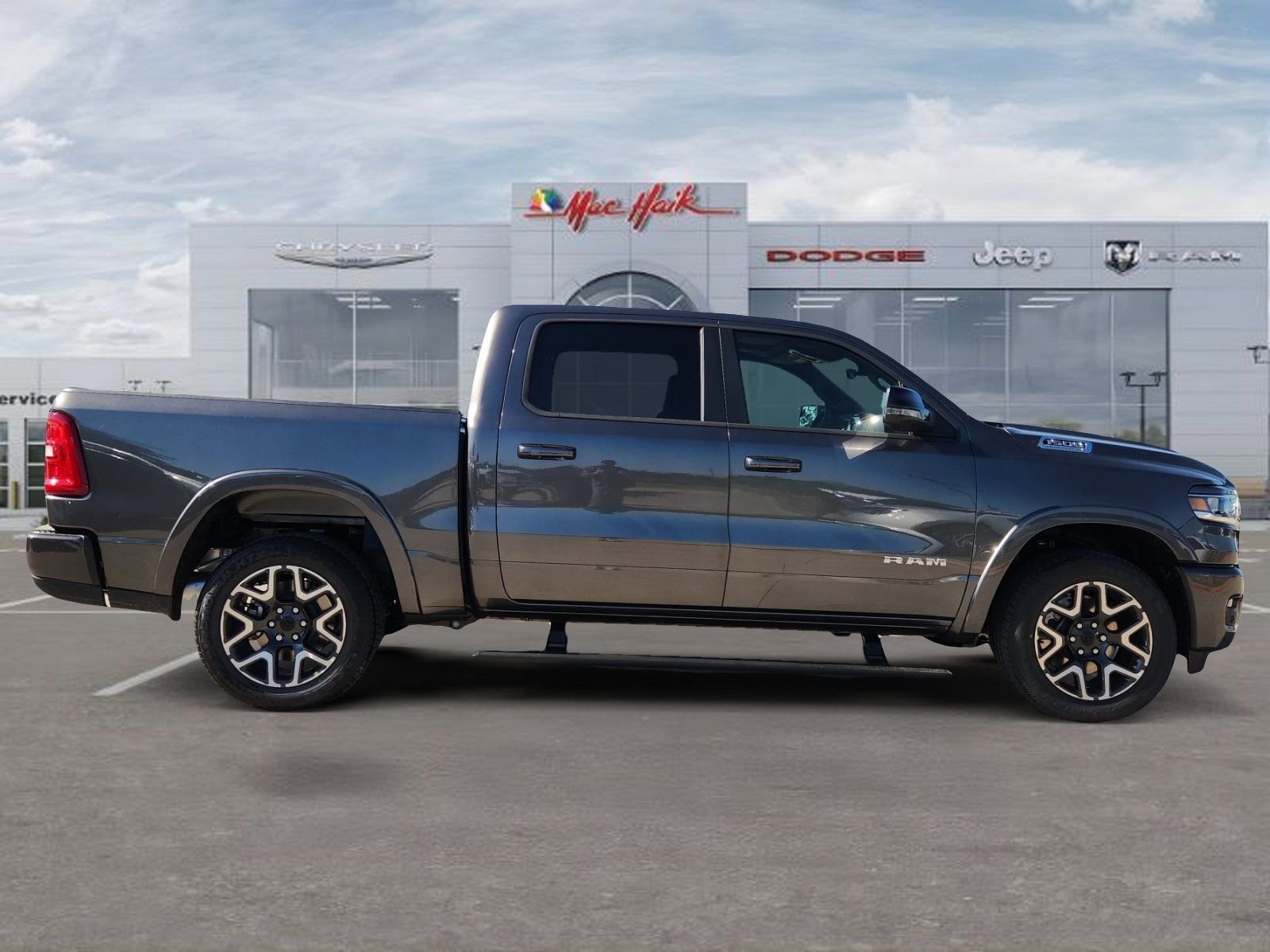 New 2026 Granite Crystal Metallic Clear-Coat Exterior Paint RAM Laramie image 6