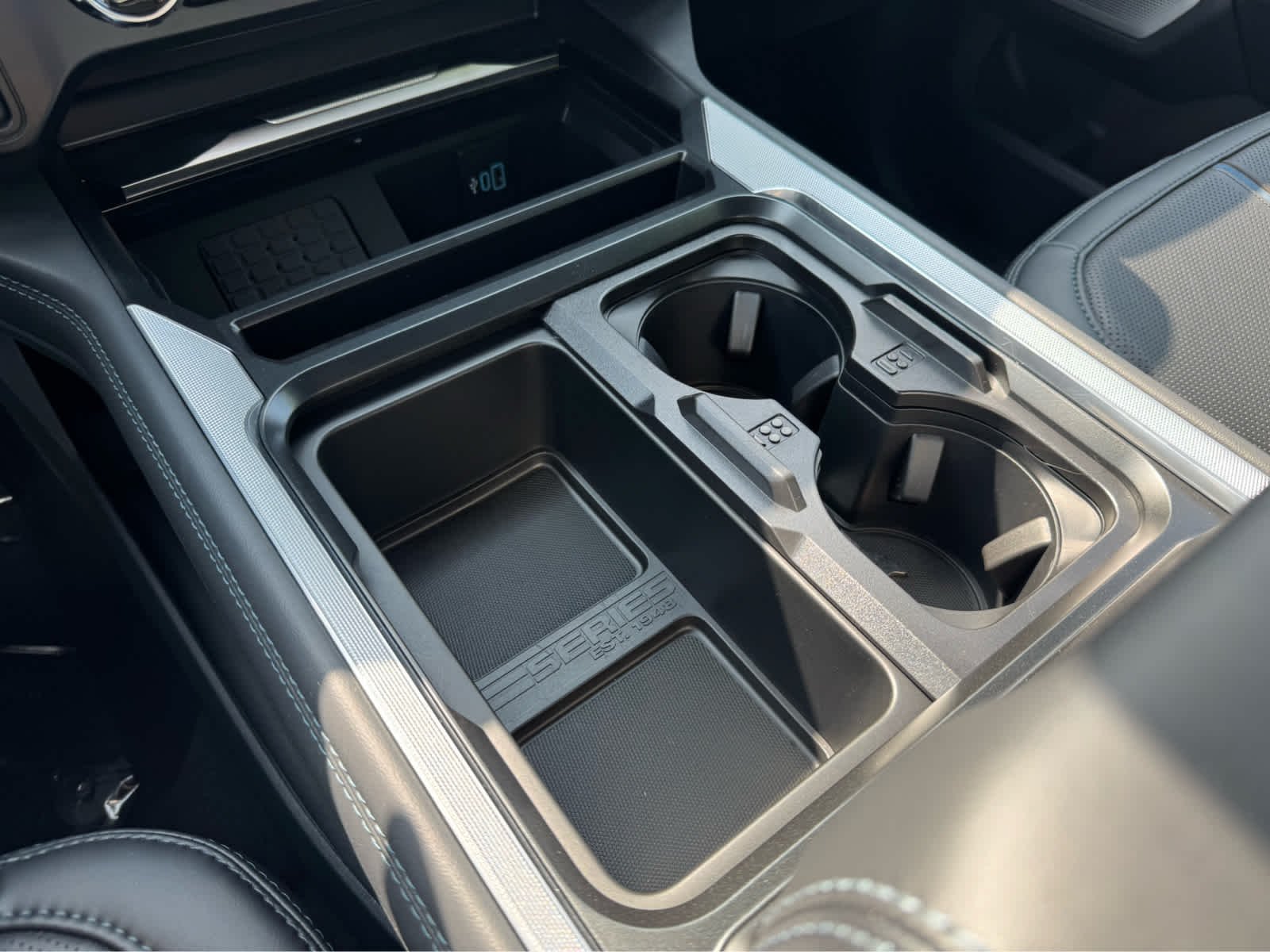 New 2026 Star White Metallic Tri-Coat Ford Platinum image 19