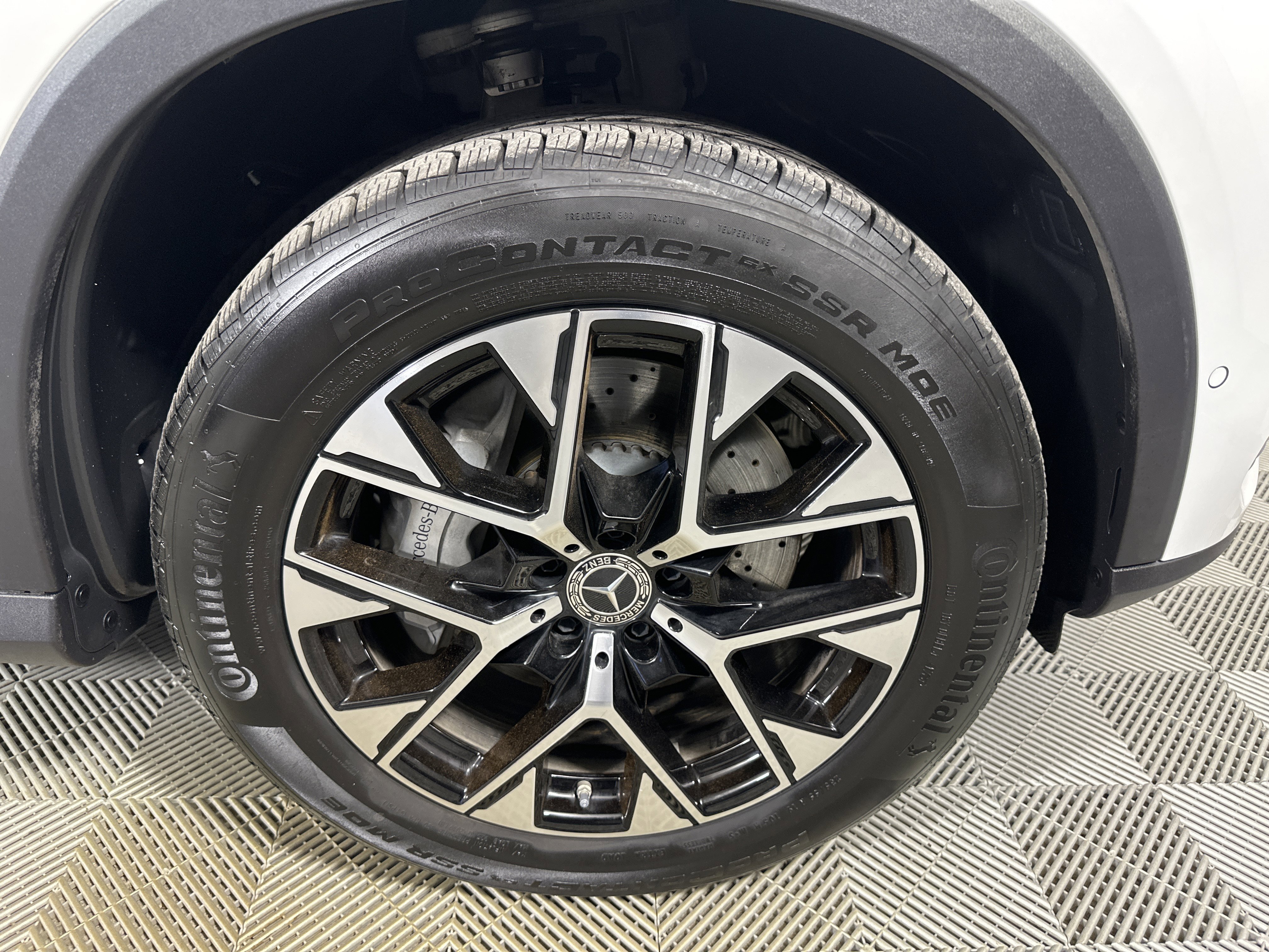 2025 Mercedes-Benz GLC Base - Photo 25